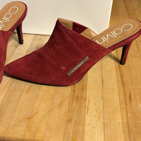 Calvin Klein Shoes - Picture 3 of 10